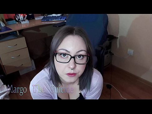 ❤️ Moza sexy con lentes chupa un consolador profundamente ante a cámara Porno en % gl.goodseller.top % ☑
