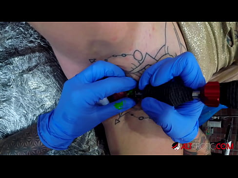 ❤️ Sully Savage, moi tatuada, tatuouse no clítoris Porno en % gl.goodseller.top % ☑